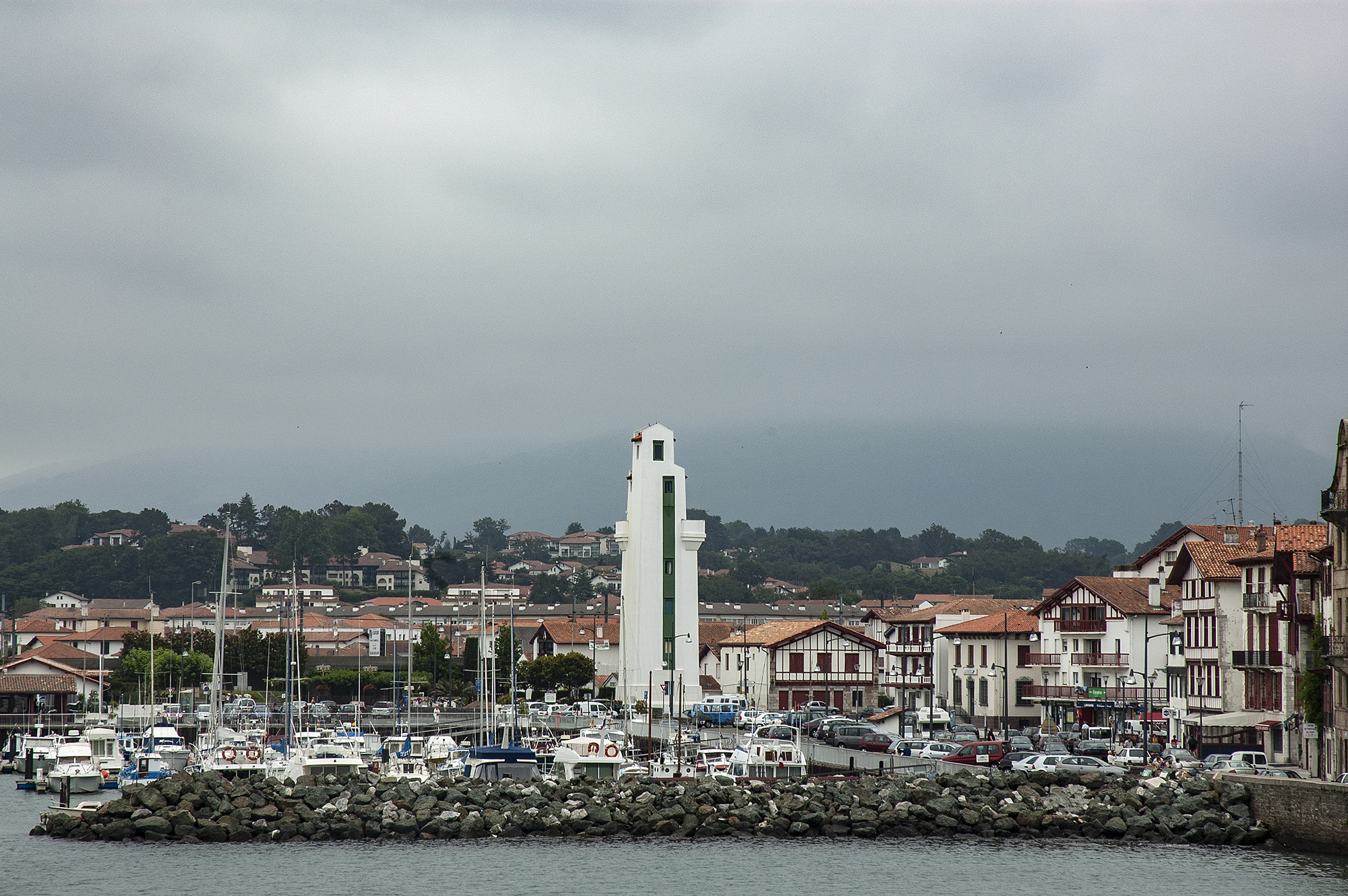 Feu postérieur - Saint jean de luz
